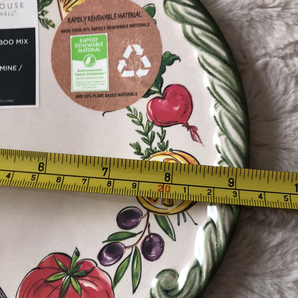The Farmhouse Vegetable Border Melamine Salad Plates - Picture 6 of 7